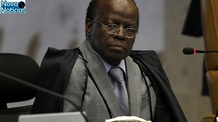 Left or right joaquim barbosa