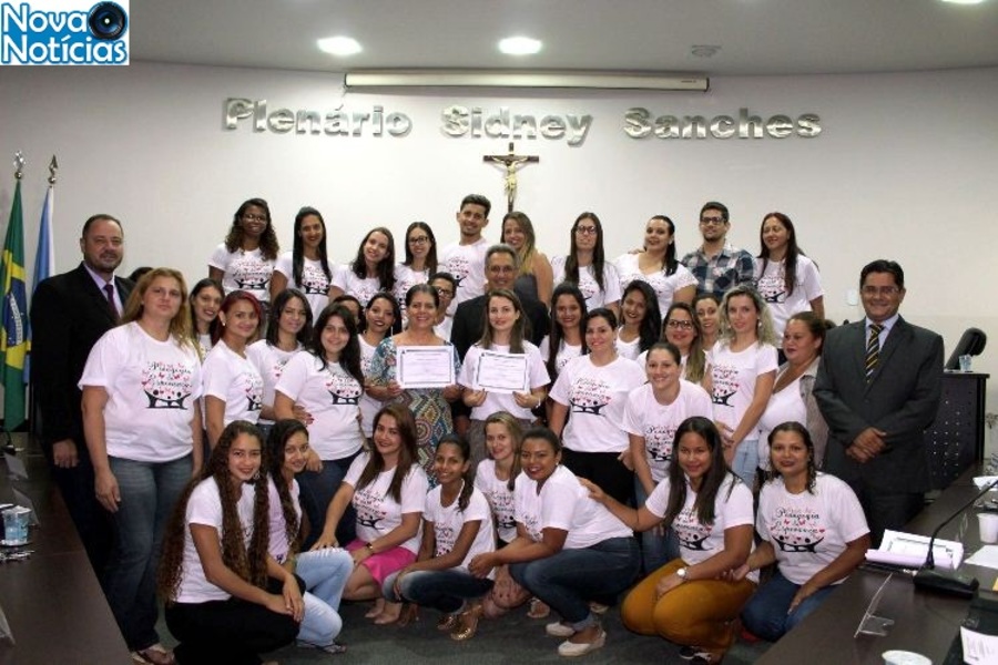 Center integrantes de projeto social desenvolvido com pacientes de c ncer de barretos recebem mo o de parabeniza o