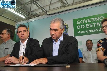 Left or right reinaldo azambuja valdenir rezende 2