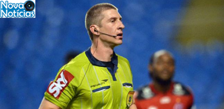 Left or right anderson daronco arbitro da cbf 1378861505257 615x300