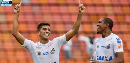 Left or right vitor bueno comemora gol do santos em amistoso contra o kenitra marrocos no estadio do pacaembu 1485640695416 615x300
