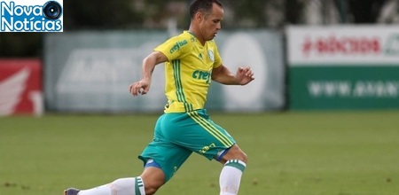 Left or right guerra treinou com bola no palmeiras 1485206738366 615x300