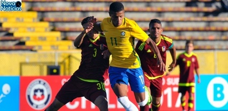 Left or right david neres tenta passar pela marcacao da venezuela no sul americano sub 20 1486334599976 615x300