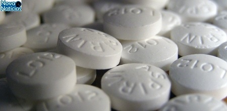 Left or right pilulas de aspirina 1402530186161 615x300