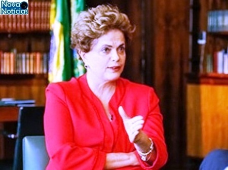 Left or right dilma da entrevista a roberto cabrini no conexao reporter sbt 1471841434484 300x300