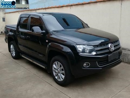 Left or right amarok ilustrativa