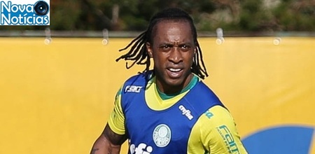 Left or right o volante arouca durante treino do palmeiras 1472597058790 615x300