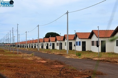 Left or right residencial rui pimentel vr1