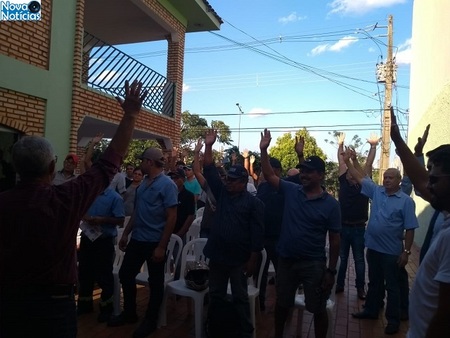 Left or right assembleia geral em campo grande 3