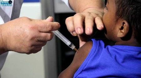 Left or right vacinacao poliomielite e sarampo foto miva filho