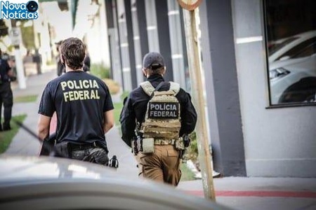 Left or right policia federal lciq7mb widelg
