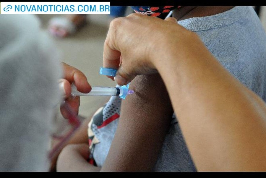 Left or right 28 0322 0007 vacinacao infantil