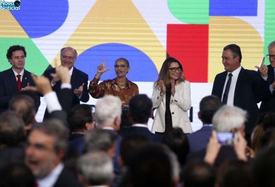 Left or right marina silva