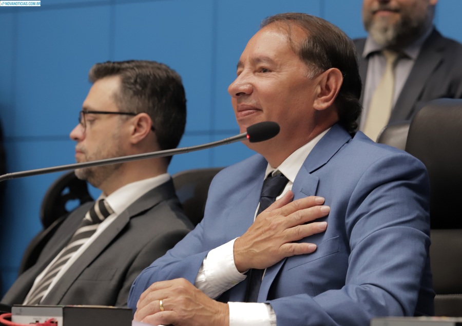 Left or right claro presidente