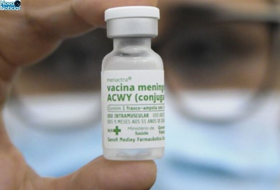 Left or right vacinacao contra meningite04092101682