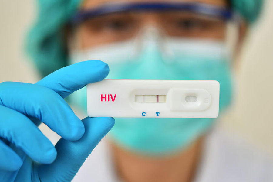 Left or right importancia do teste rapido de hiv