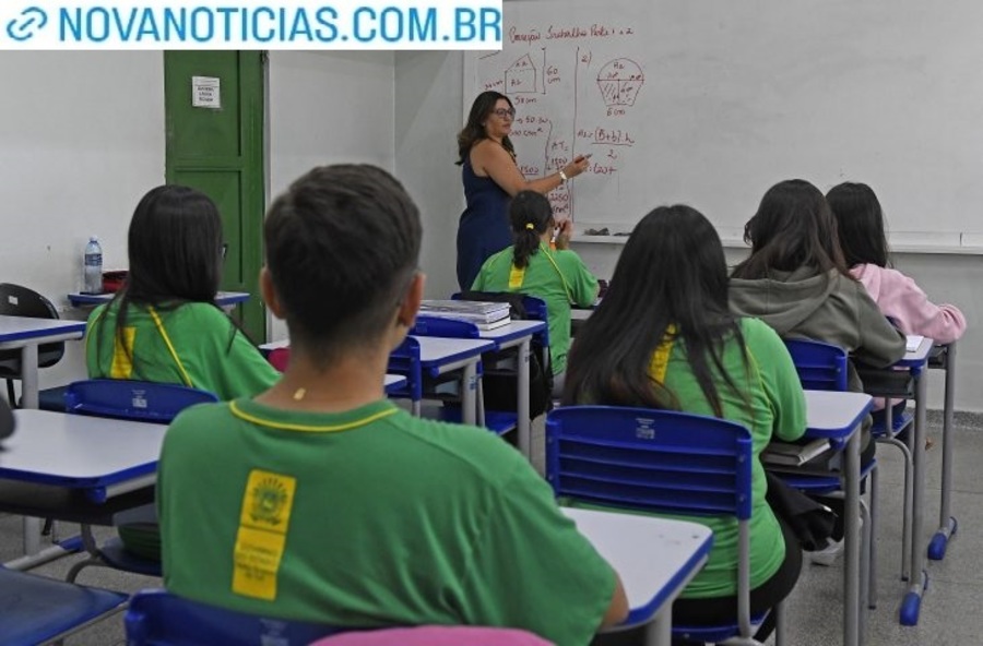 Left or right aula escola estadual lucia martins coelho matricula 2024 foto bruno rezende 730x480