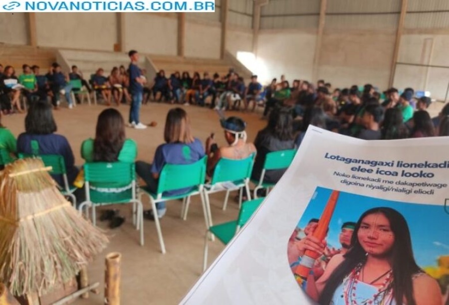 Left or right juventude