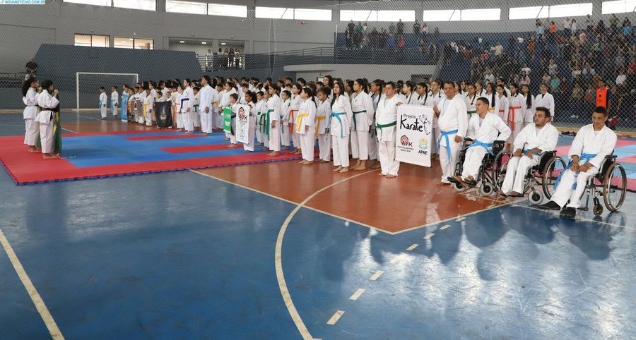 Left or right campeonato de karate 3 