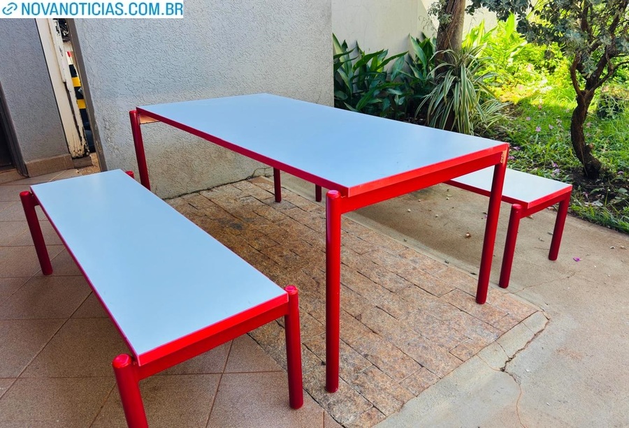 Left or right bata 01