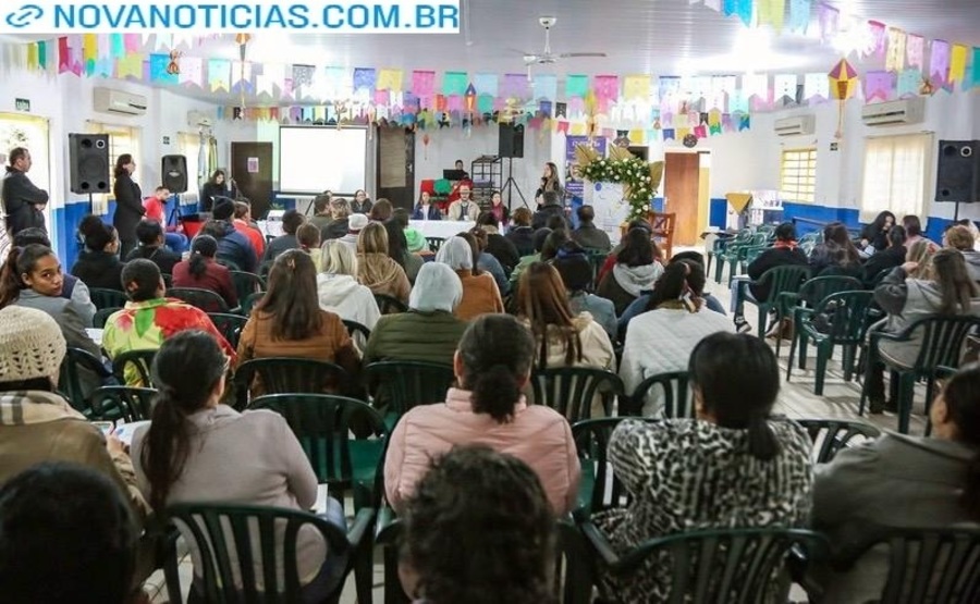 Left or right conferencia bata