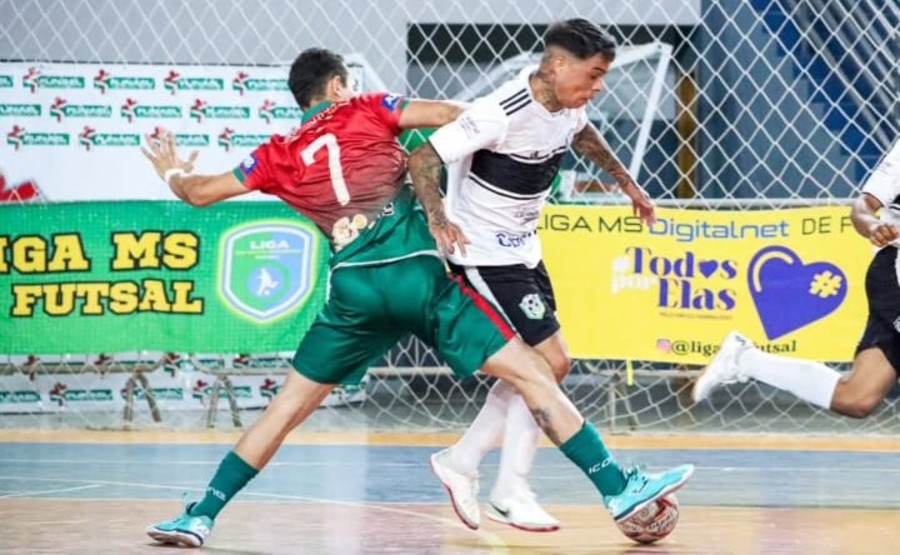 Left or right lance futsal