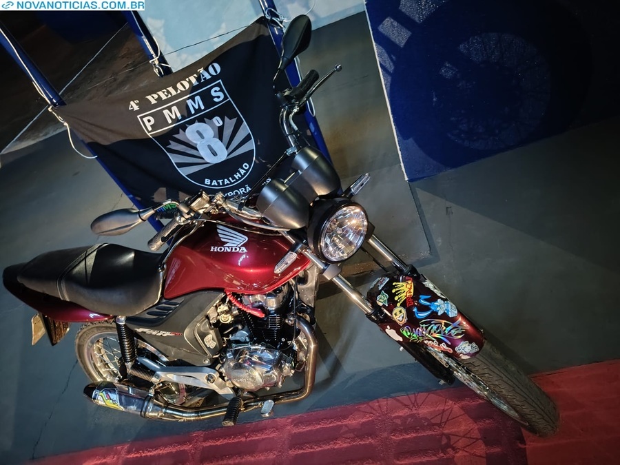Left or right moto apreendida em bata