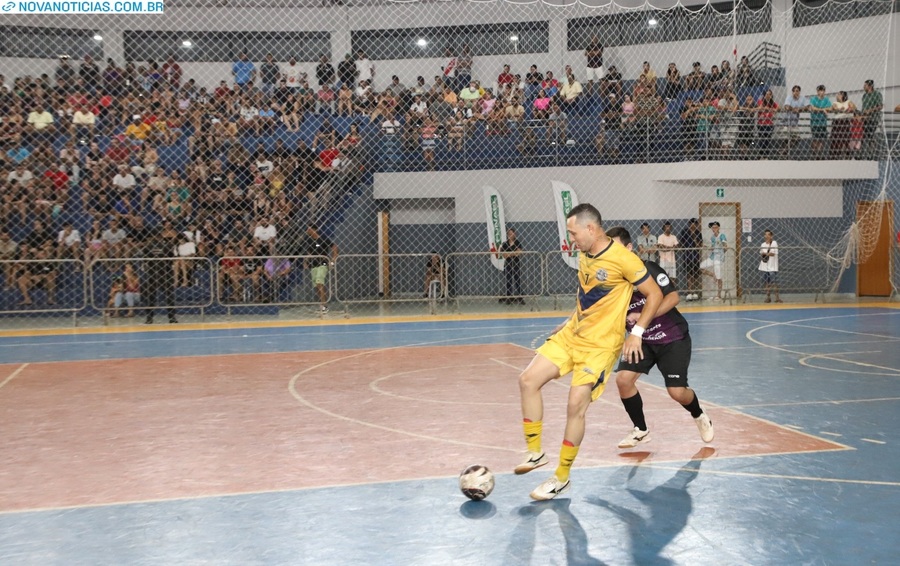 Left or right jogos abertos abrem nova fase com futsal masculino e feminino
