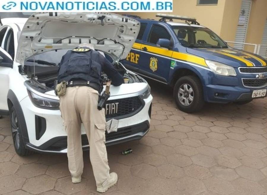 Left or right 76990d5f 5ac1 4e4d a608 7889155af4f2