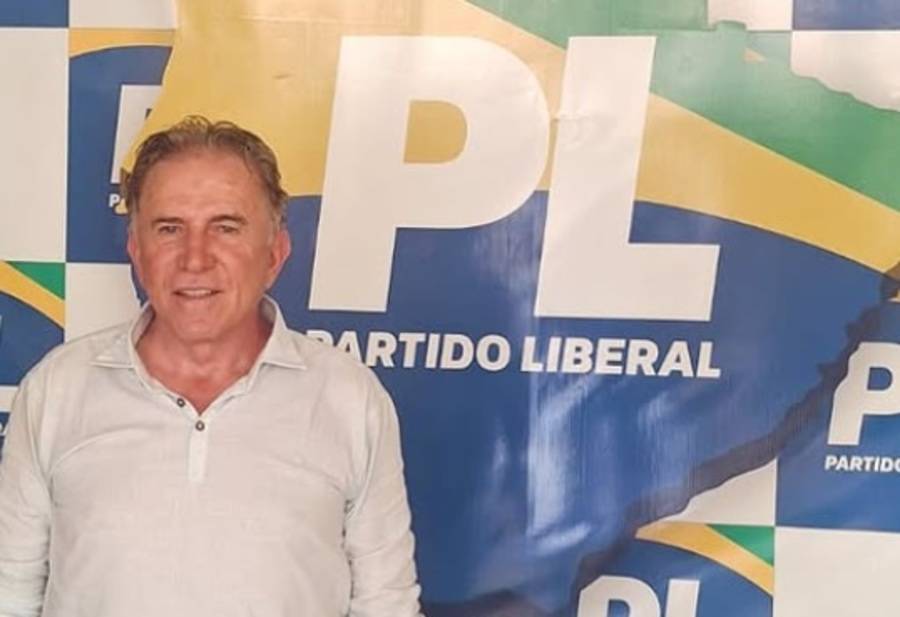 Left or right edson giroto partido liberal