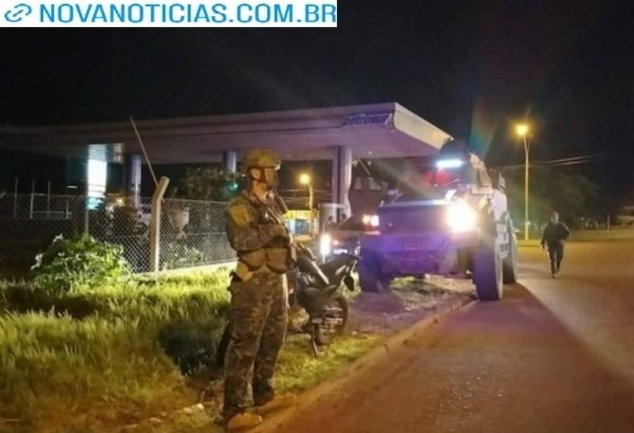 Left or right apos serie de execucoes exercito e policia reforcam fronteira com blindados em pedro juan caballero 17613917314641 thumb