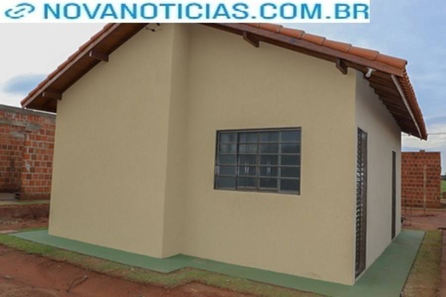 Left or right left or right materia