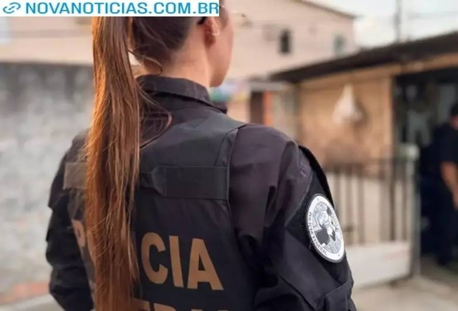 Left or right yyyyyyyyyy