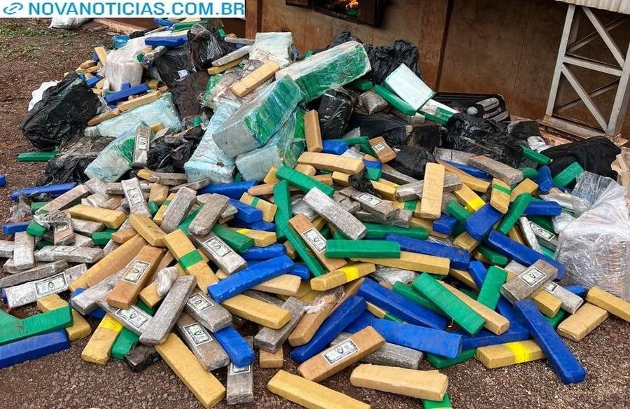 Left or right whatsapp image 2025 11 06 at 16.01.10 e1762460204586