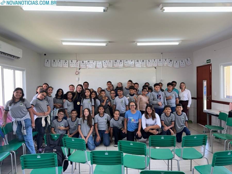 Left or right whatsapp image 2025 11 10 at 16.08.57 1536x1152