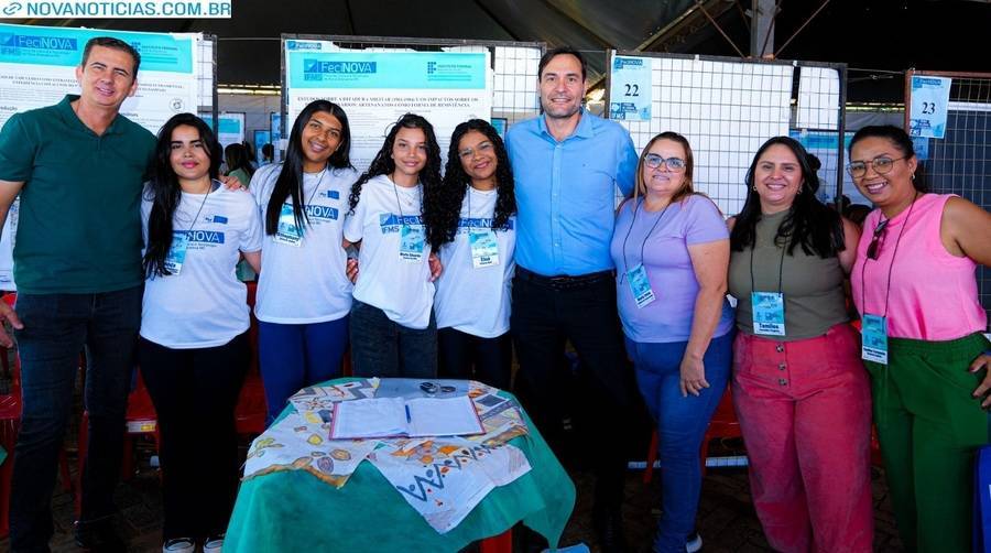 Left or right estudantes da rede municipal se destacam na fecinova 2025 com projetos cient ficos inovadores.