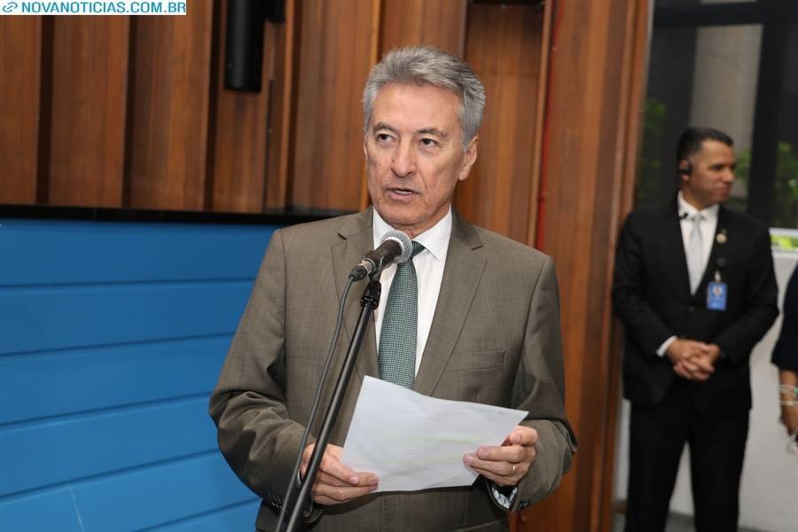 Left or right sem t tulo