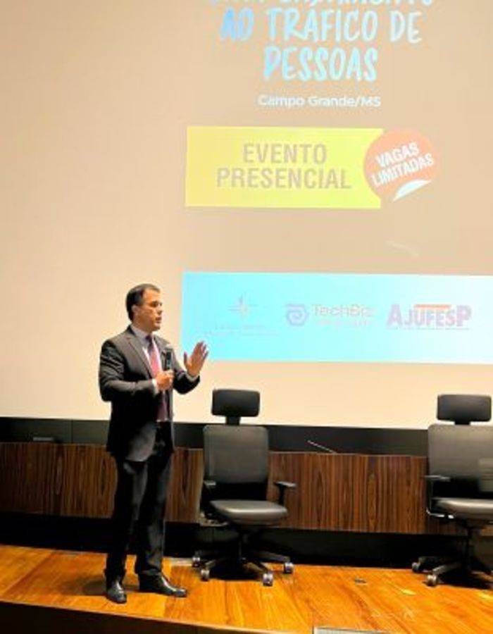 Left or right 6d9eda31796cdddc7b8482af8c236442 w800 h400 cp sc