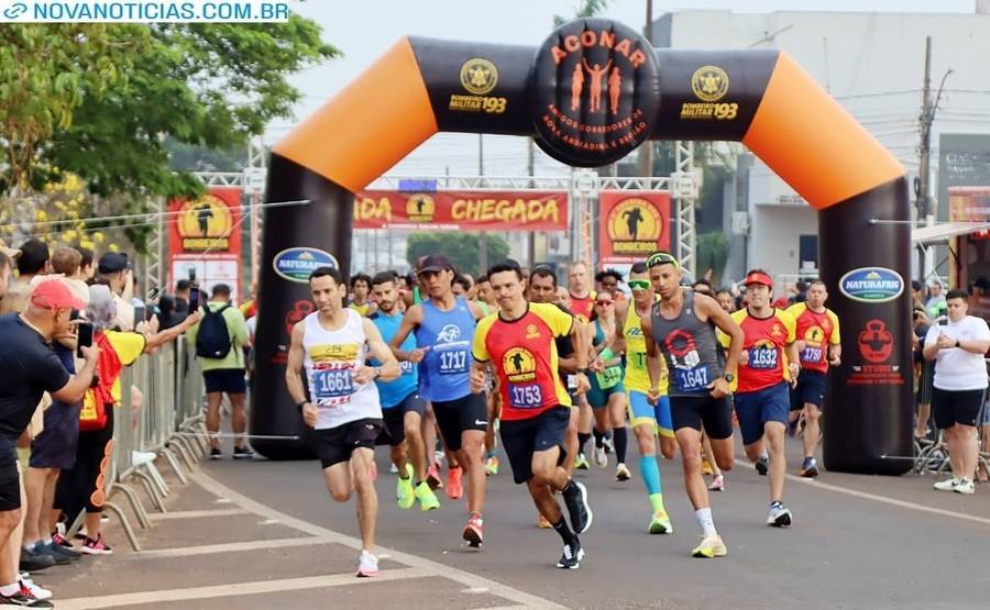 Left or right foto deyse yuri.