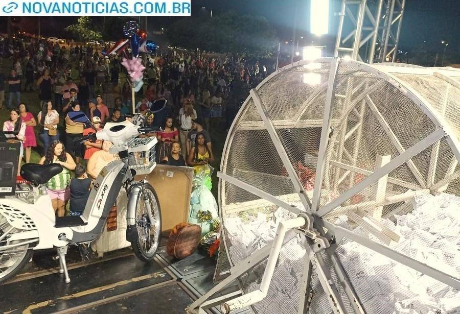 Left or right m 222 0 1 24112025132400