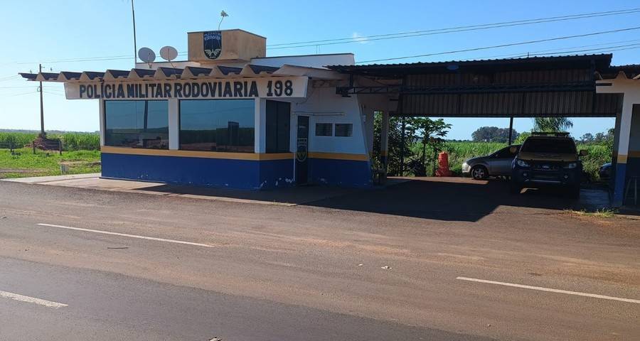 Left or right base dois