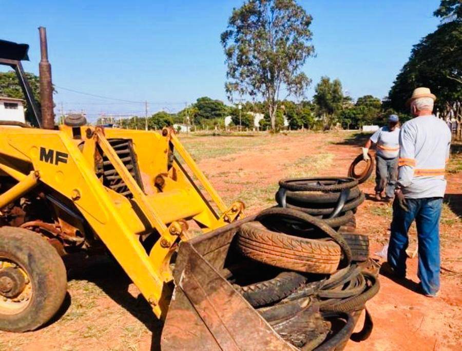 Left or right m 222 0 1 12012026100547