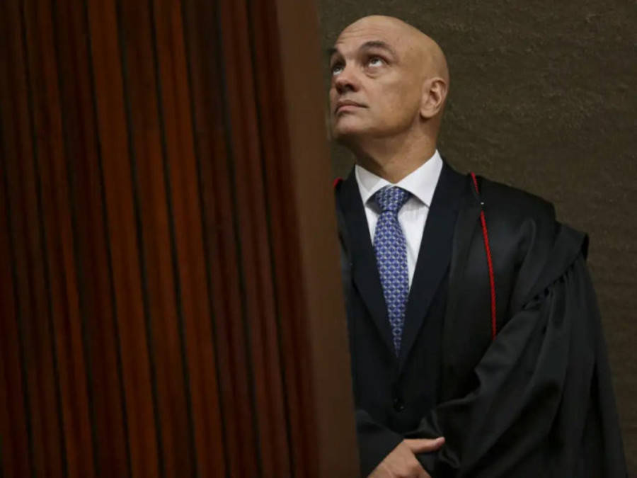 Left or right moraes manda apurar possivel acesso irregular a dados fiscais de ministros do stf 17684796729191 thumb