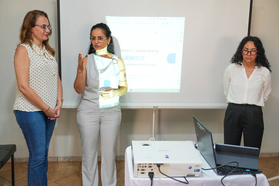 Left or right center dsc08415